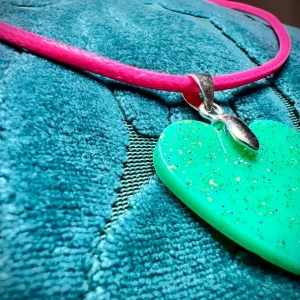 Sparkling turquoise heart necklace