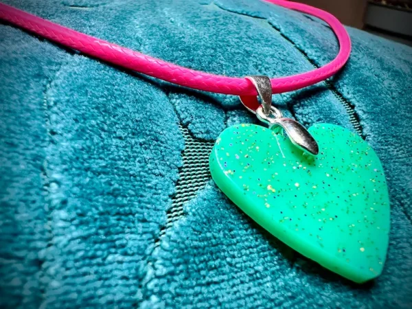 Sparkling turquoise heart necklace